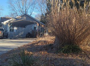 10090 Morgan Rd, Festus, MO 63028