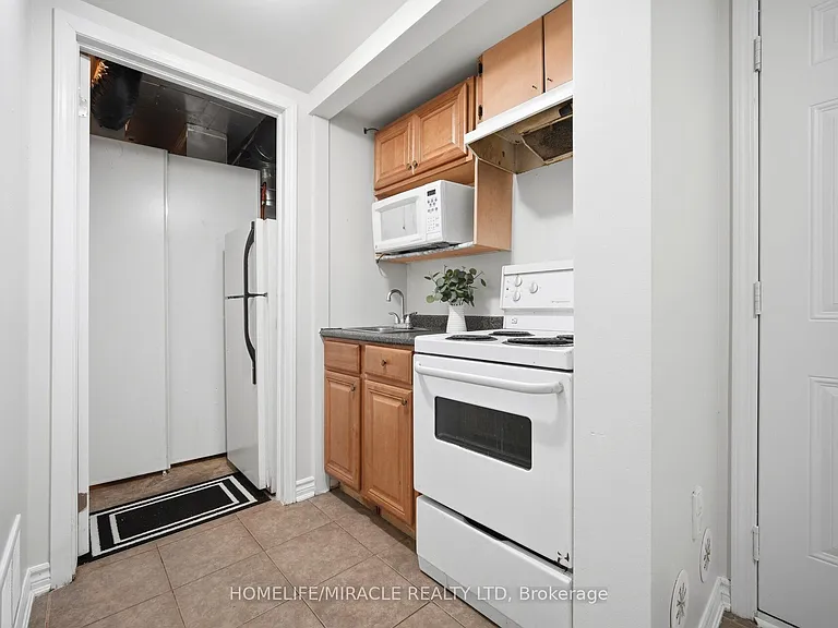 5 Veterans Dr — Photo 6