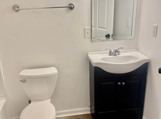 702 Pike St APT 1, Covington, KY 41011