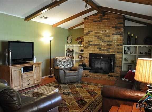 2nd image of 15553 Nell Lynn Ln