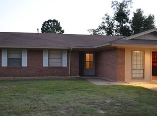 128 Fm 906 E, Powderly, TX 75473