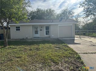 3105 Gayle St, Victoria, TX 77901