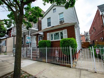 9417 86th St, Jamaica, NY, 11416