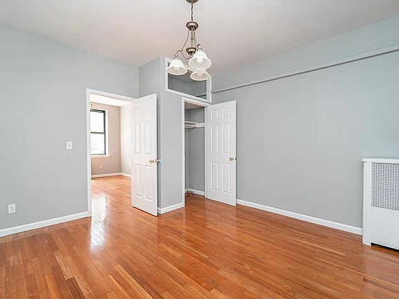 4th image of 30-11 Broadway #2F