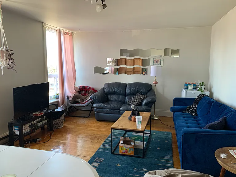 301 Barrie St — Photo 20