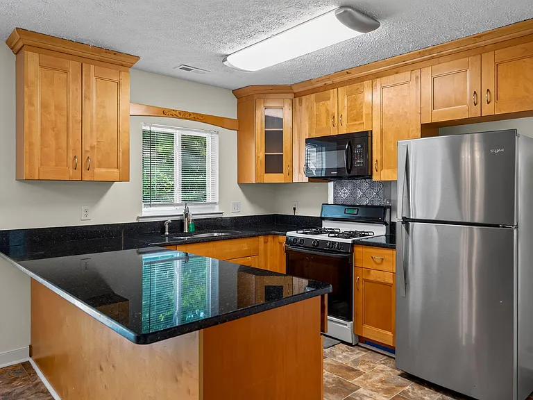 105 Trinity Woods Dr — Photo 14