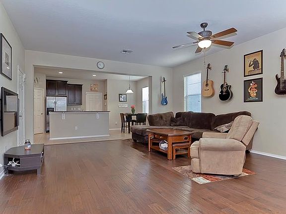 5th image of 9111 English Oaks Ln