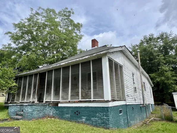 811 Greenville St, Lagrange, GA 30241