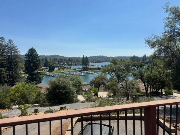 11374 Lakeshore N, Auburn, CA 95602
