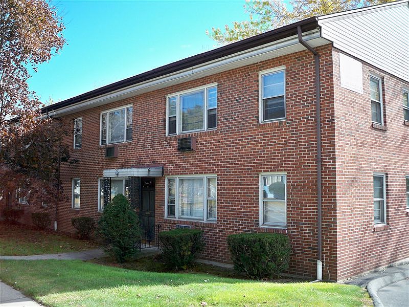 185 Frederick St Bristol CT Zillow