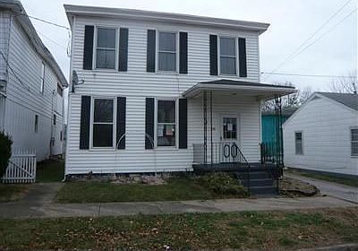 1st image of 218 Walnut St