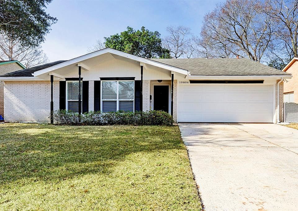 1st image of 10806 Braewick Dr