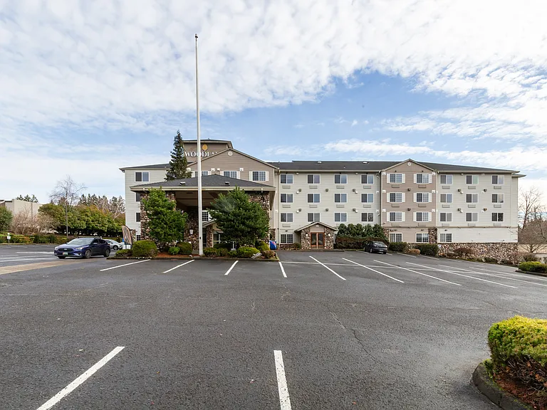 Woodland Flats Apartments — Photo 92