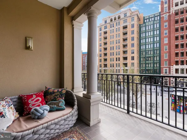 8551 Connecticut Ave APT 206, Chevy Chase, MD 20815