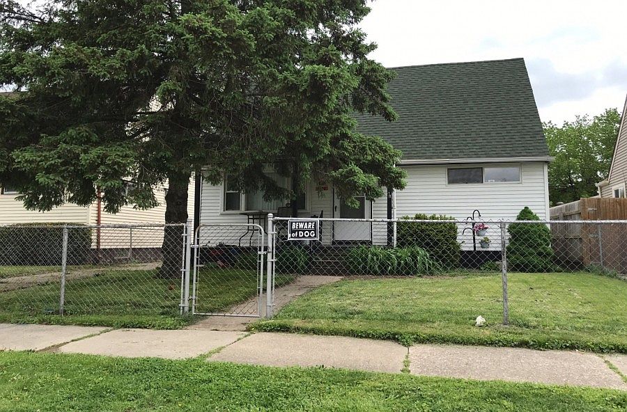 1st image of 4559 6th St