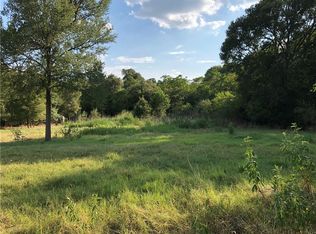 243 Sand Hills Rd, Red Rock, TX 78662