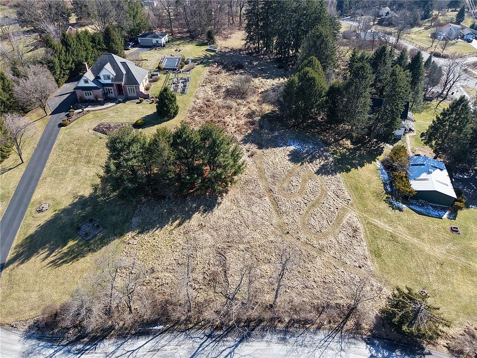 1st image of 4990 Lakewood Rd