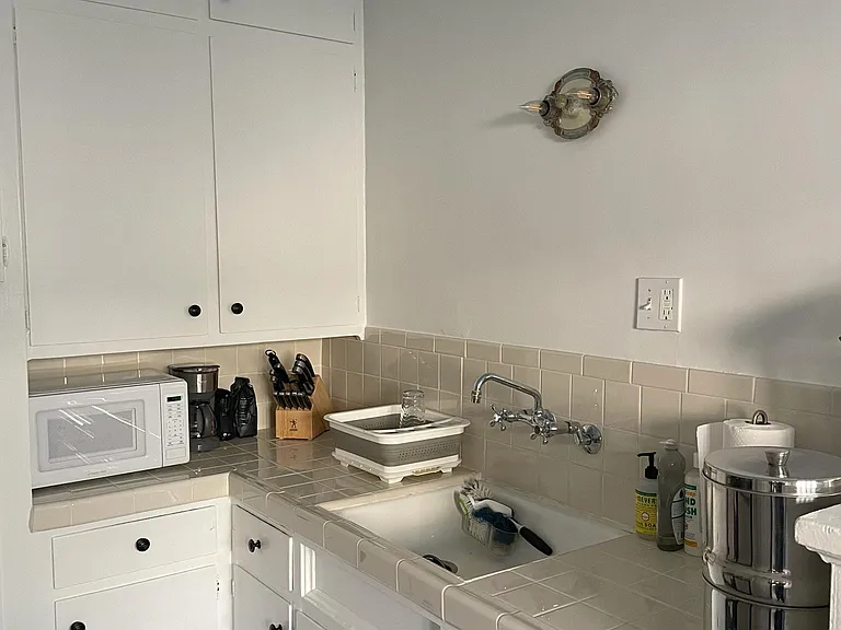 420 S Detroit St #3 — Photo 16