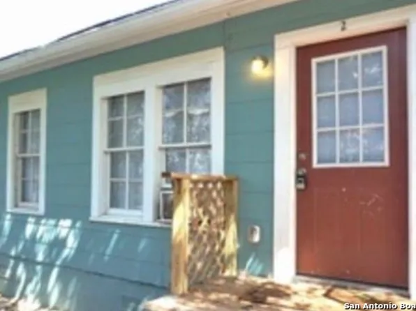 2890 Pecan Cor #1, New Braunfels, TX 78130