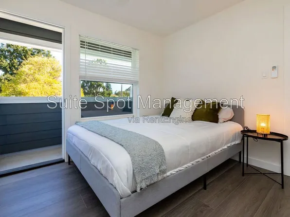 209 Madison Ave #A4, Redwood City, CA 94061