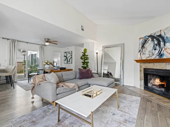 1239 E Avenue J5, Lancaster, CA 93535