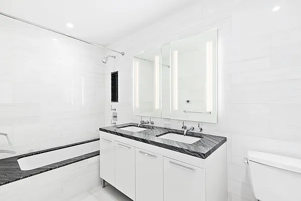 Rented by Compass | media 12