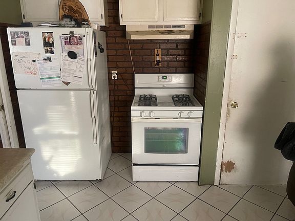 3rd image of 4719 S Kilpatrick Ave