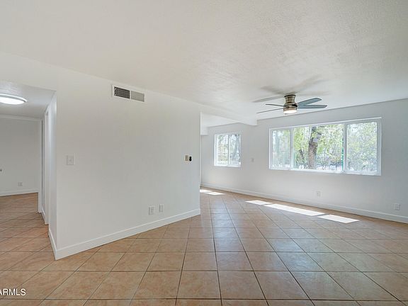 5th image of 8221 E GARFIELD Street
