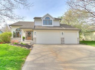 404 Northpark Blvd, Huxley, IA 50124