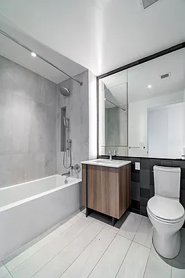 Rented by REAL New York | media 6