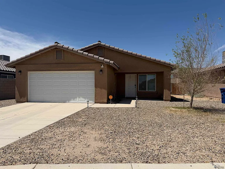 4428 S Cholla Way — Photo 1