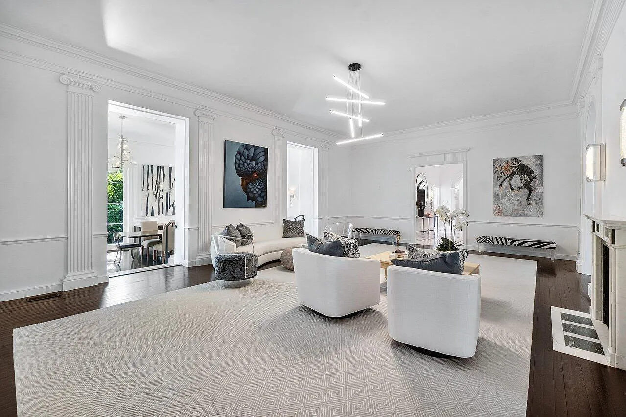 6 bed, 4.5 bath, 5508 sqft, $90,000 — Photo 4