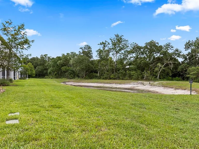 2872 Grand Kemerton Pl — Photo 47