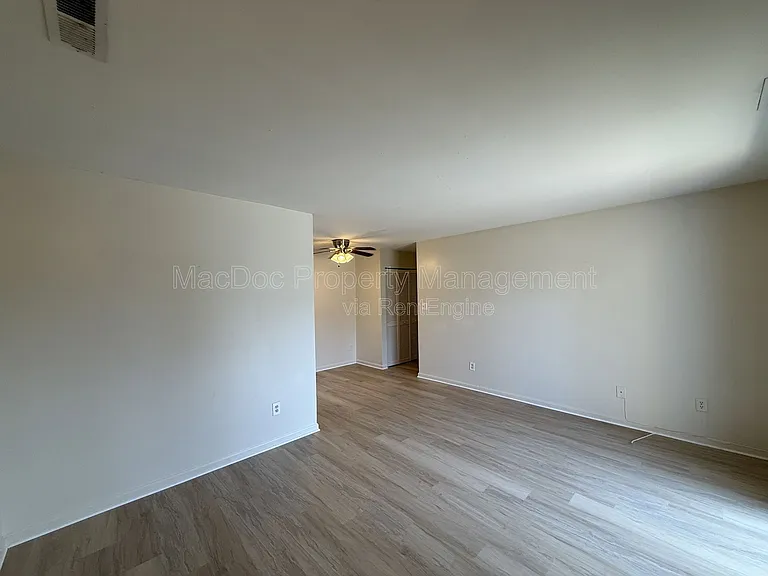 76 Red Maple Ct #100 — Photo 2