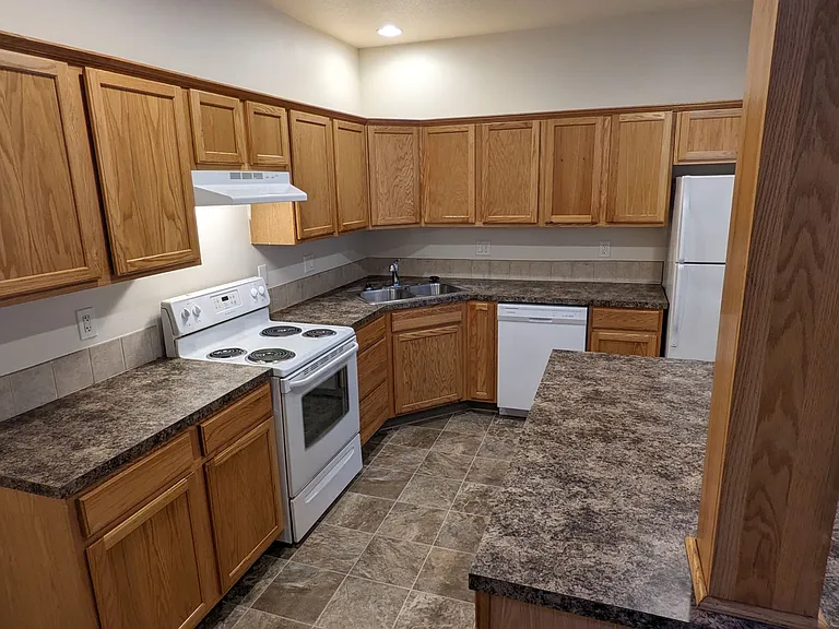 Halsey East Townhomes — Photo 120