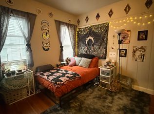 129 Dudley St #2, Cambridge, MA 02140