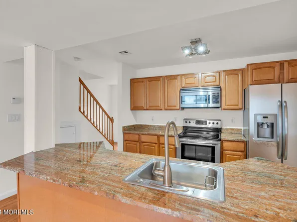 308 Crawford Street #308, Shrewsbury Twp, NJ 07724