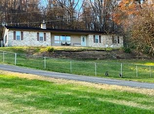 101 Pine Hill Rd, Bremen, OH 43107