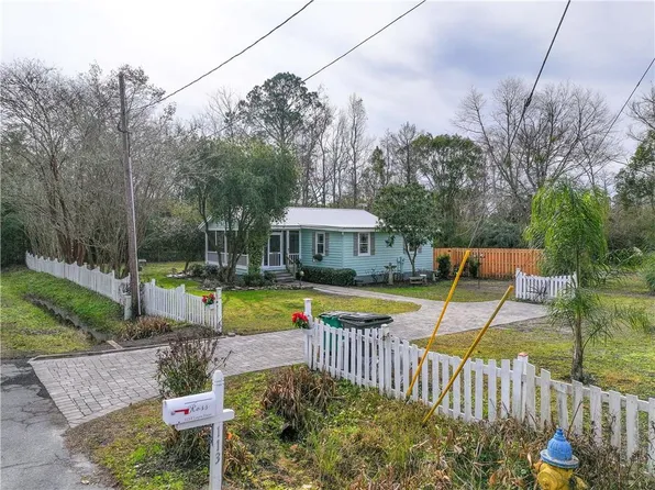 113 E Laura St, Saint Marys, GA 31558