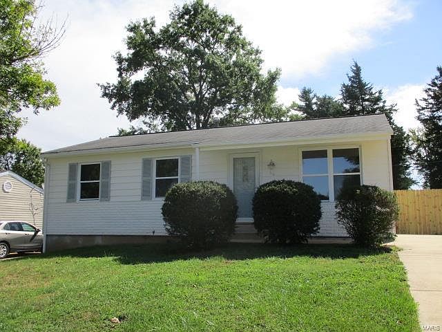 1st image of 614 Washington Dr
