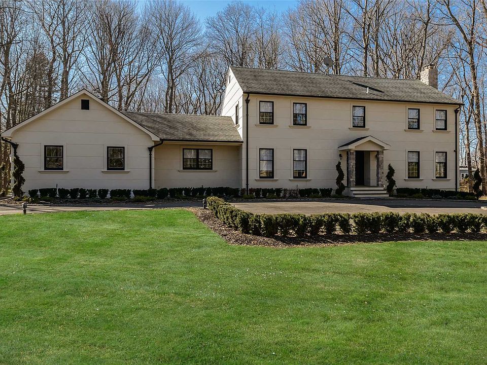 1st image of 17 Woodland Ln