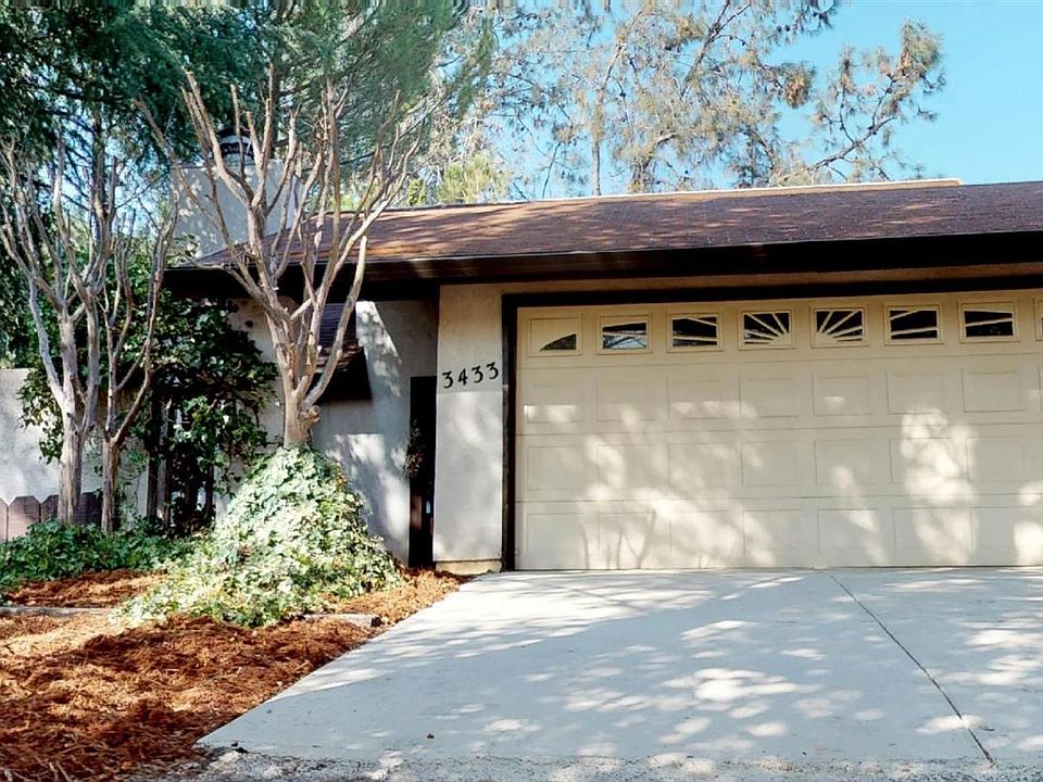 1st image of 3433 La Canada Dr