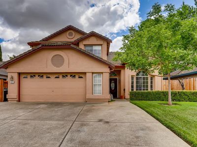 8023 Grinzing Way, Sacramento, CA, 95829