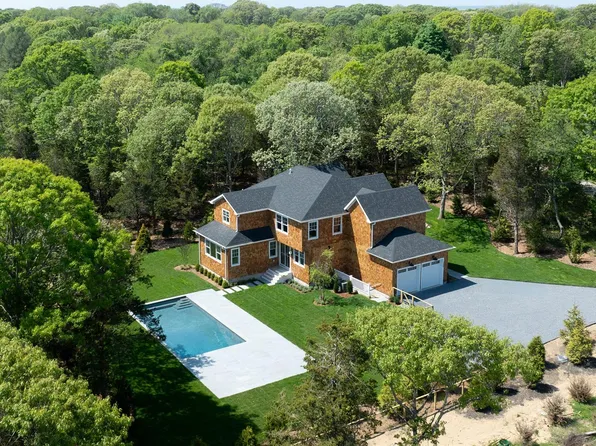 205 Kats Court, East Marion, NY 11939