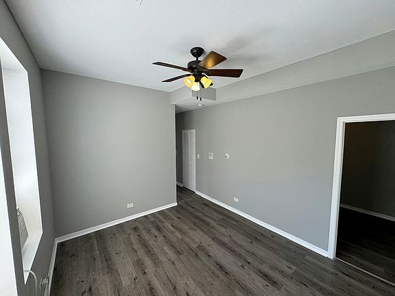 4th image of 1510 S Central Park Ave APT 2R