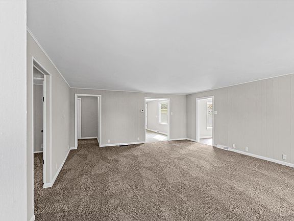 3rd image of 216 N Locust St