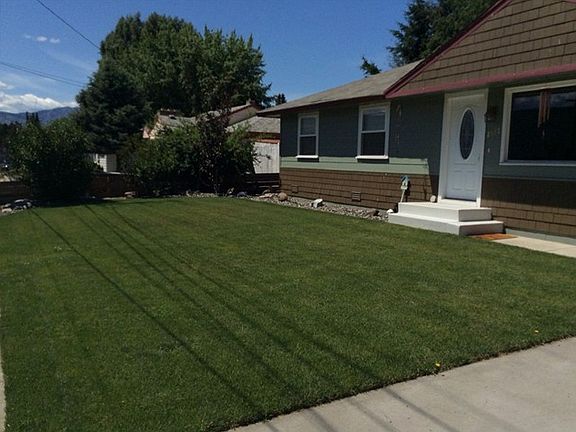 3rd image of 1577 1st St SE