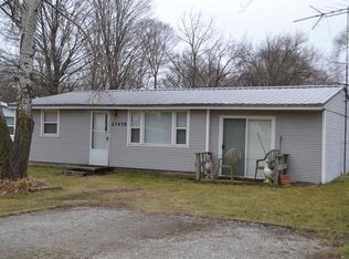 27458 Sunnyfield Dr, Elkhart, IN 46514