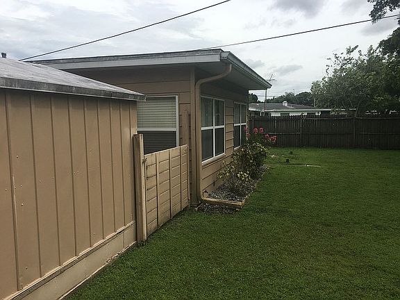 3rd image of 3708 Stokes Dr