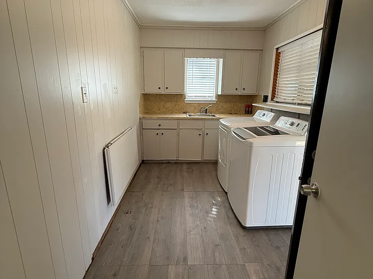 2155 W US Highway 287 — Photo 21